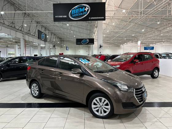 HYUNDAI HB20S 1.6 PREMIUM 16V FLEX 4P AUTOMÁTICO HYUNDAI HB20S 1.6 PREMIUM 16V FLEX 4P AUTOMÁTICO